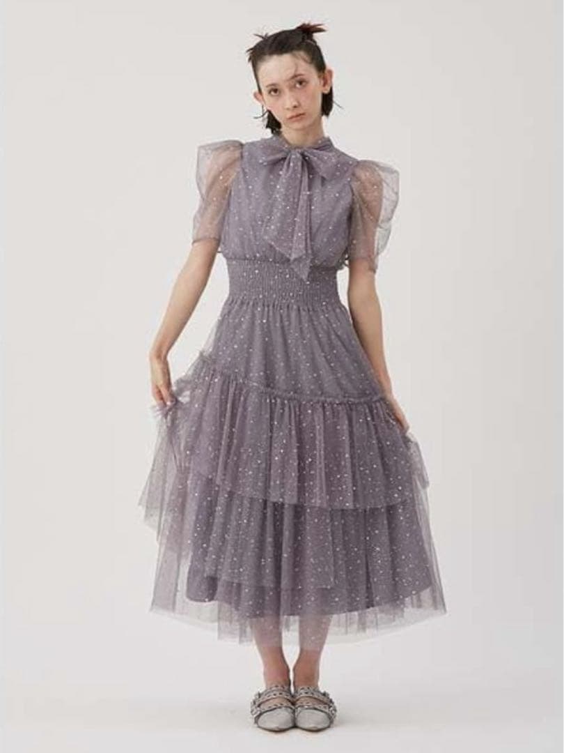 【最終値下げ】FurFurハーフスリーブラメチュールドレス