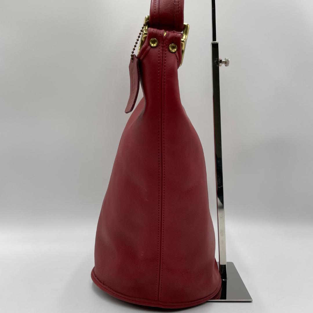 良品 COACH ショルダーバッグ レザー レッド オールドコーチ 斜め掛け