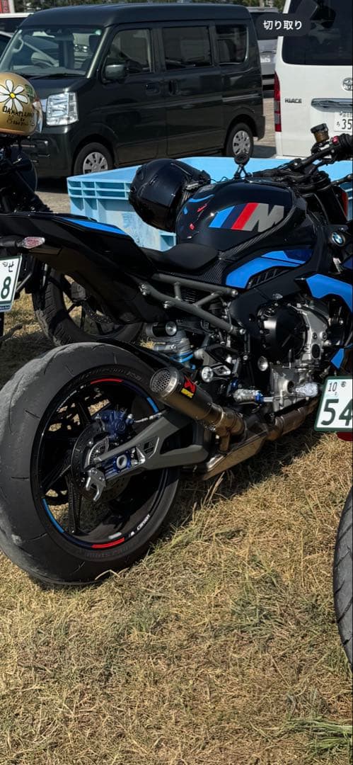 AKRAPOVIC スリップオンマフラー RC