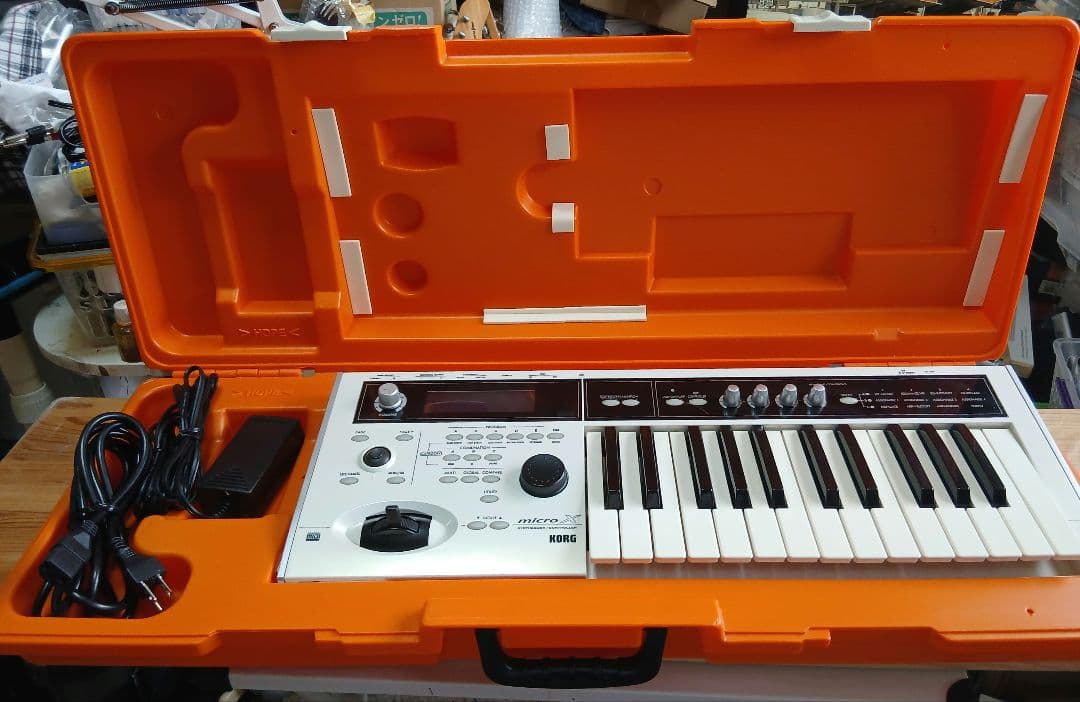値下げ！美品　KORG コルグ microX シンセサイザー