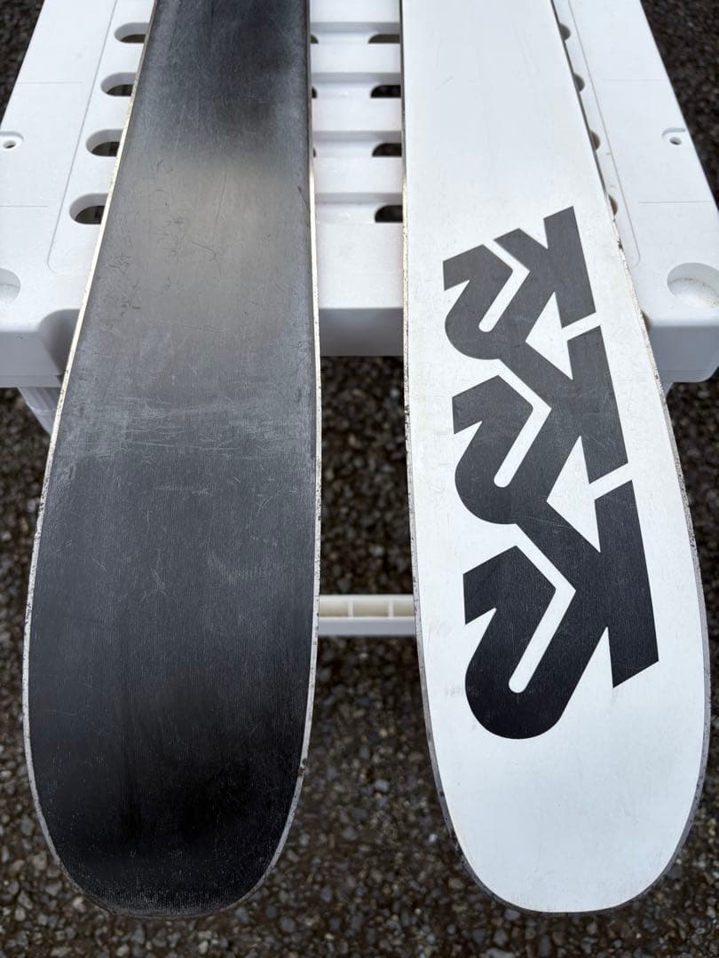 【中古】K2 スキー板 ツインチップ フリースタイル（ビンディングはオマケ）