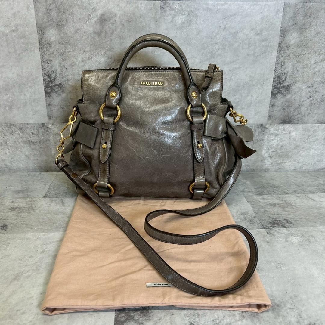 miu miu ２way サイドリボン レザー ショルダーバッグ RG547