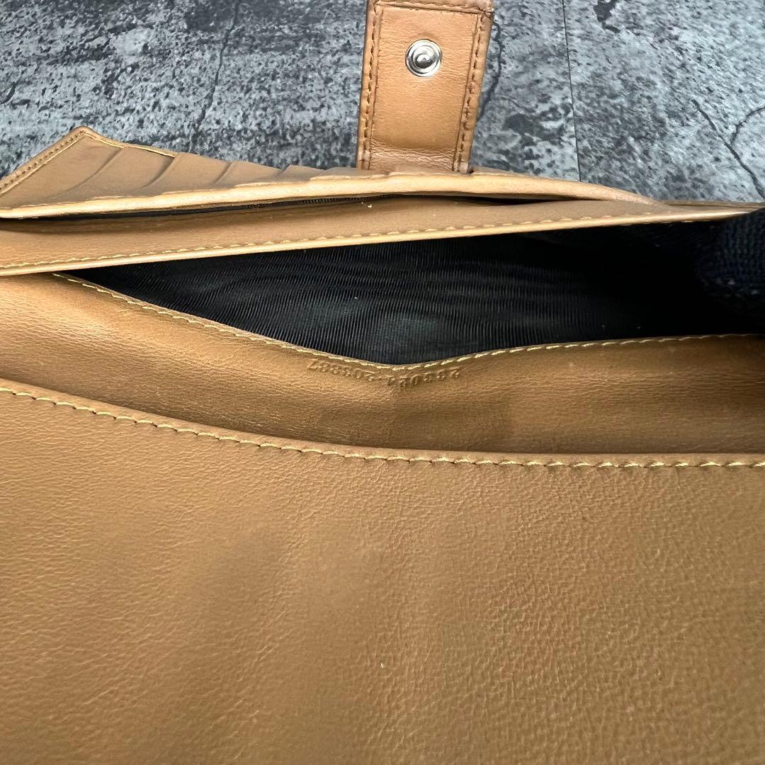 GUCCI シマレザー GG柄 長財布 インターロッキングチャーム