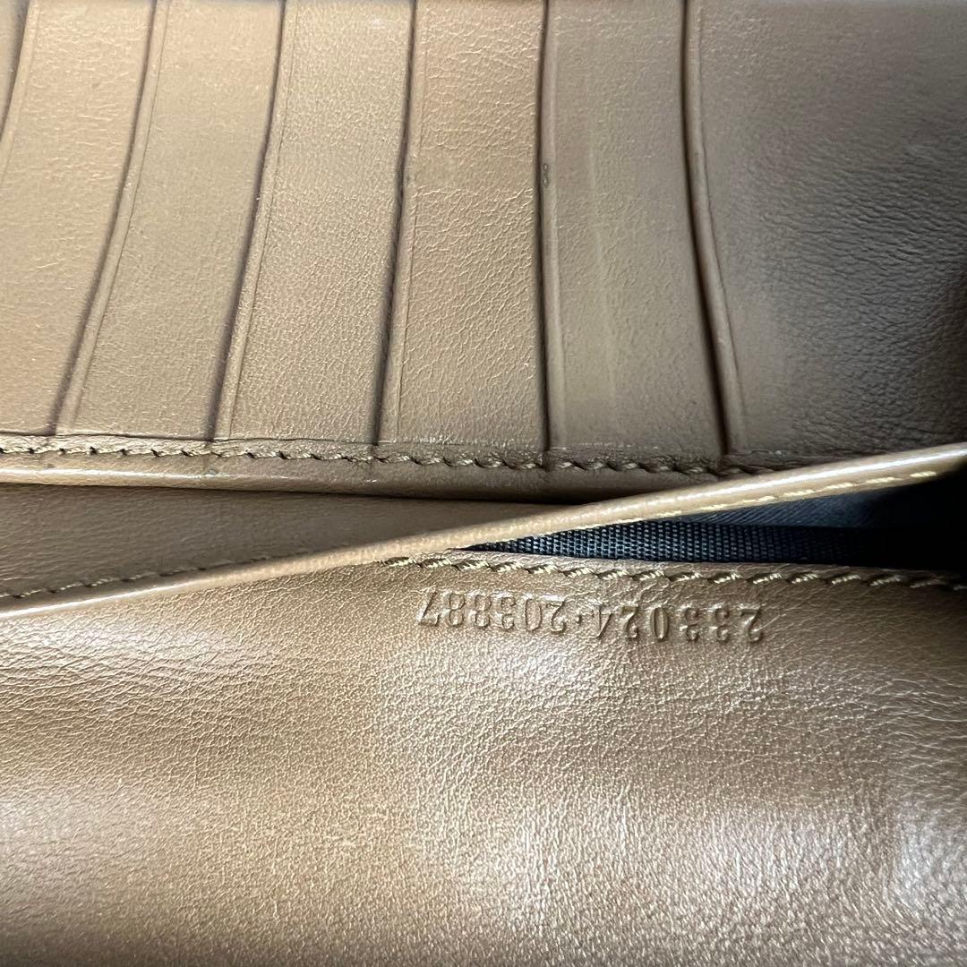 GUCCI シマレザー GG柄 長財布 インターロッキングチャーム