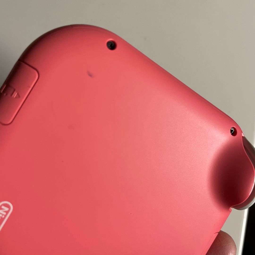 コーラル　本体　任天堂スイッチライト