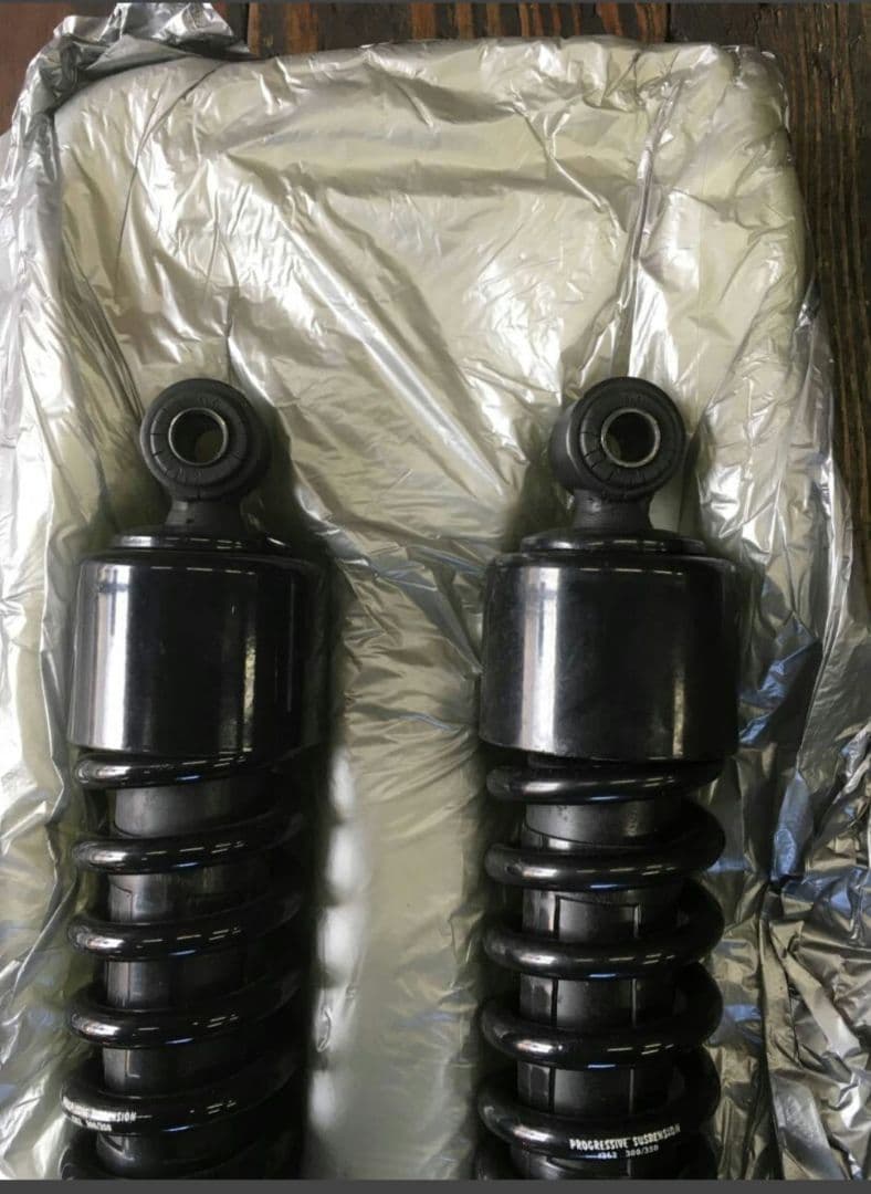 プログレッシブ製 12インチ リアサスペンション ダイナ/スポーツスター等