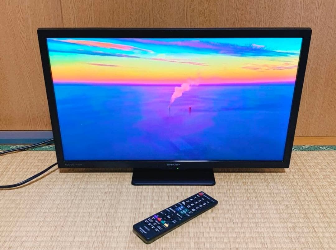 SHARP 液晶テレビ　32v型　2TC32DE ⭐2022年製 録画機能付き