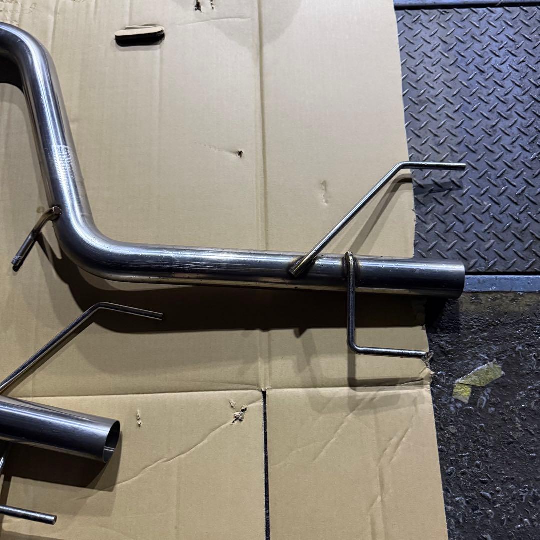 LS500 マフラー　リアピースストレートマフラー　スリーキャッツ