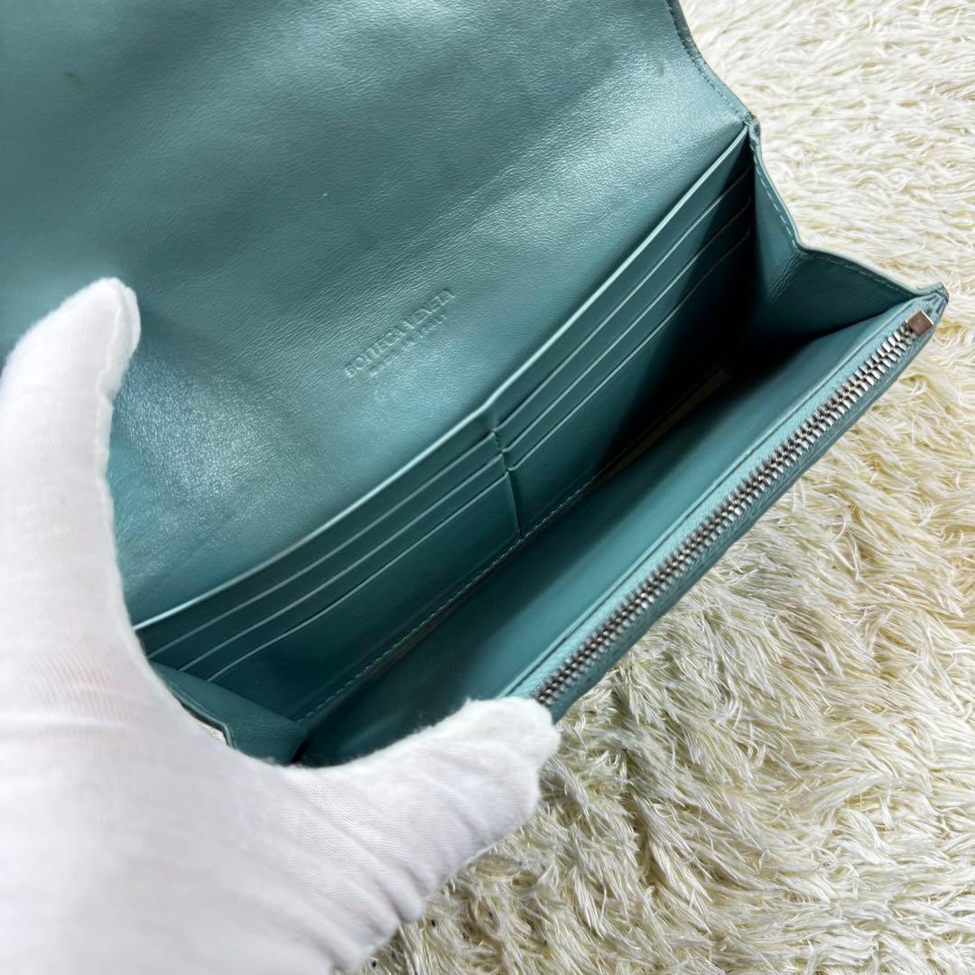 美品✨希少　ボッテガヴェネタ　長財布　フラップ　マキシイントレ　グリーン