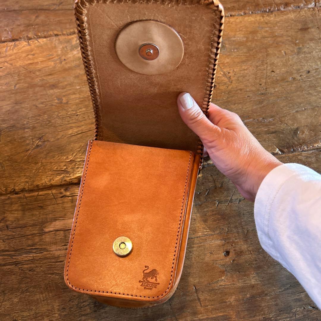 ヘビ革 二つ折り メディスンバッグ