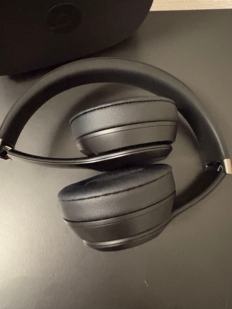 最終値下げBeats Solo 4 ワイヤレス オンイヤーヘッドホン