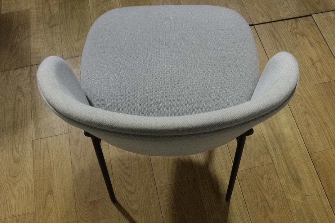 BoConcept★ダイニングチェア★スチール脚★ファブリック★