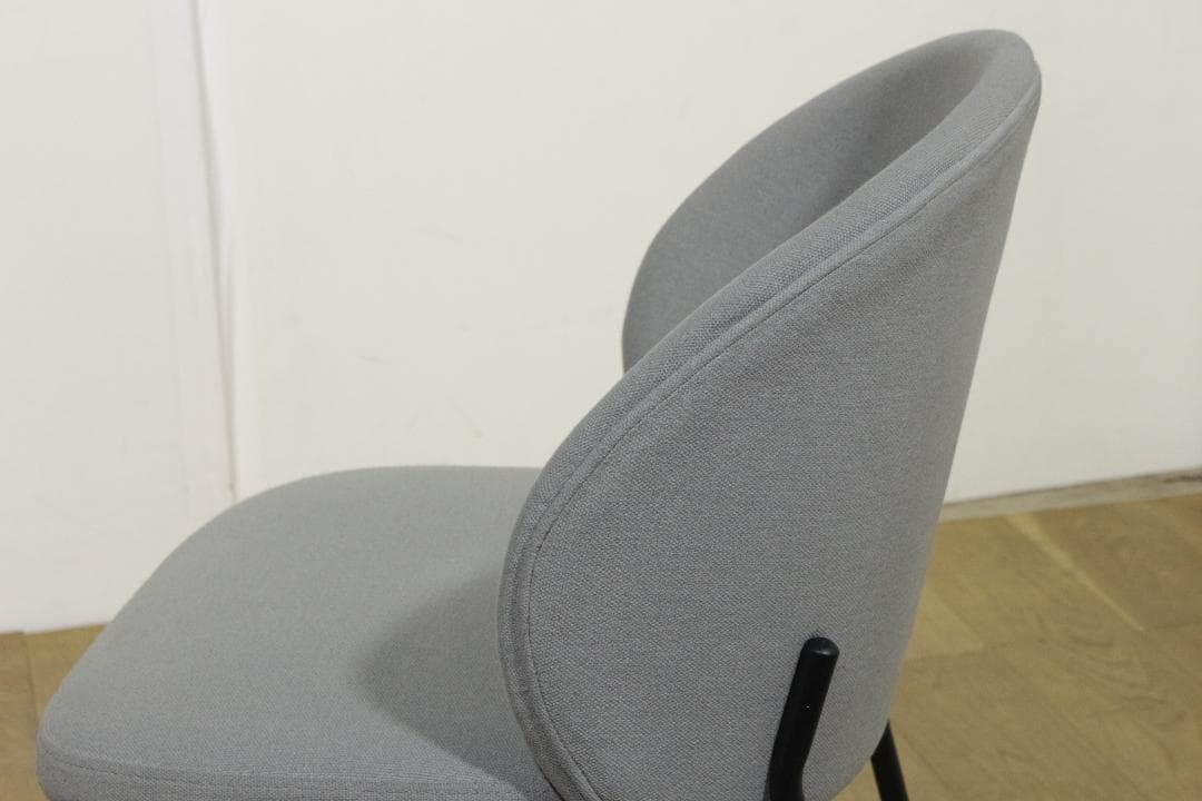 BoConcept★ダイニングチェア★スチール脚★ファブリック★