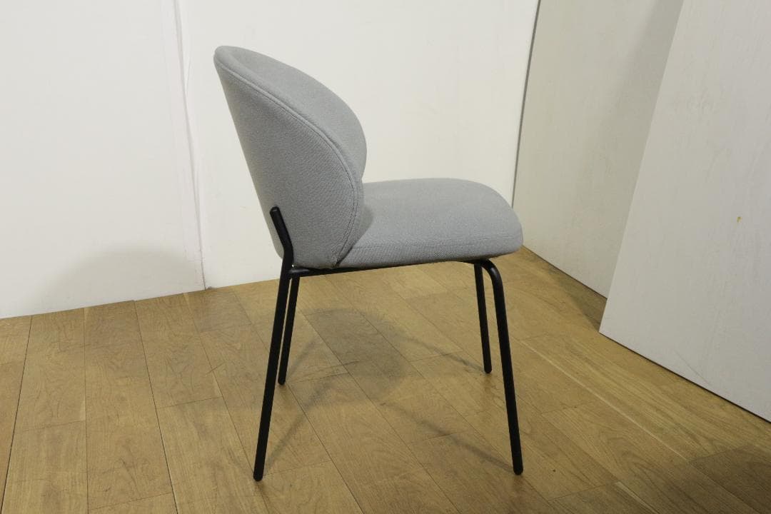 BoConcept★ダイニングチェア★スチール脚★ファブリック★