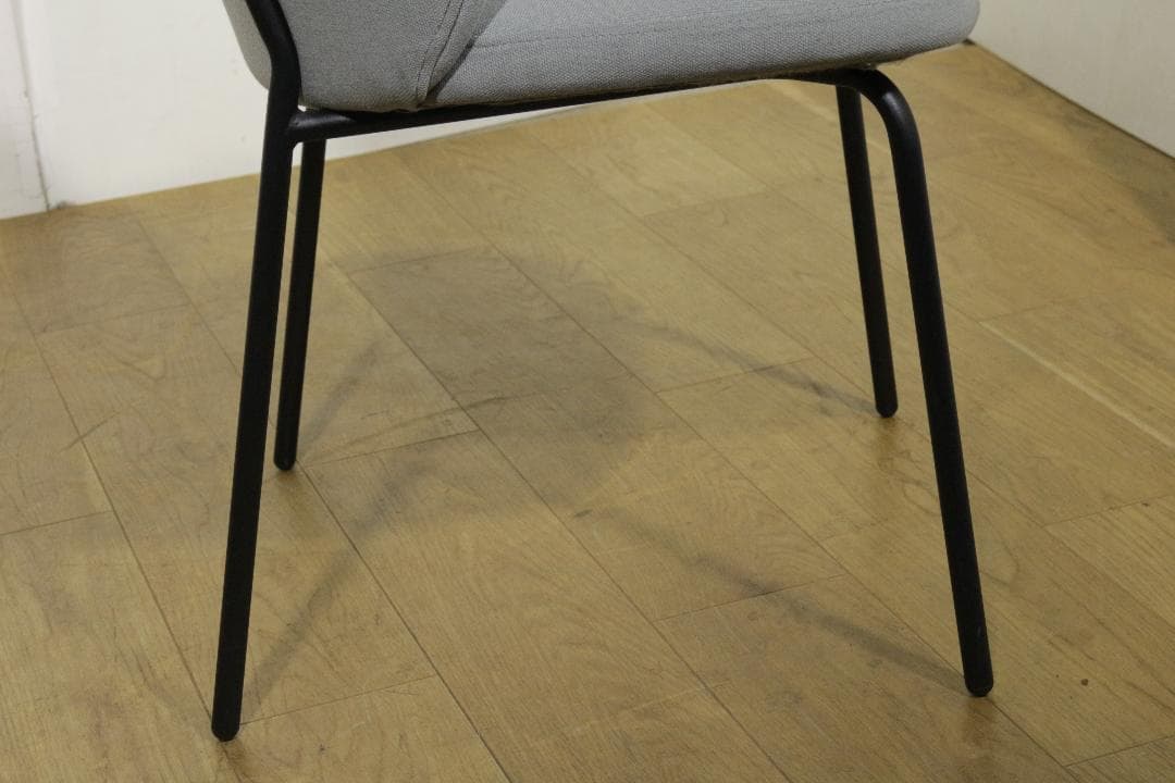 BoConcept★ダイニングチェア★スチール脚★ファブリック★