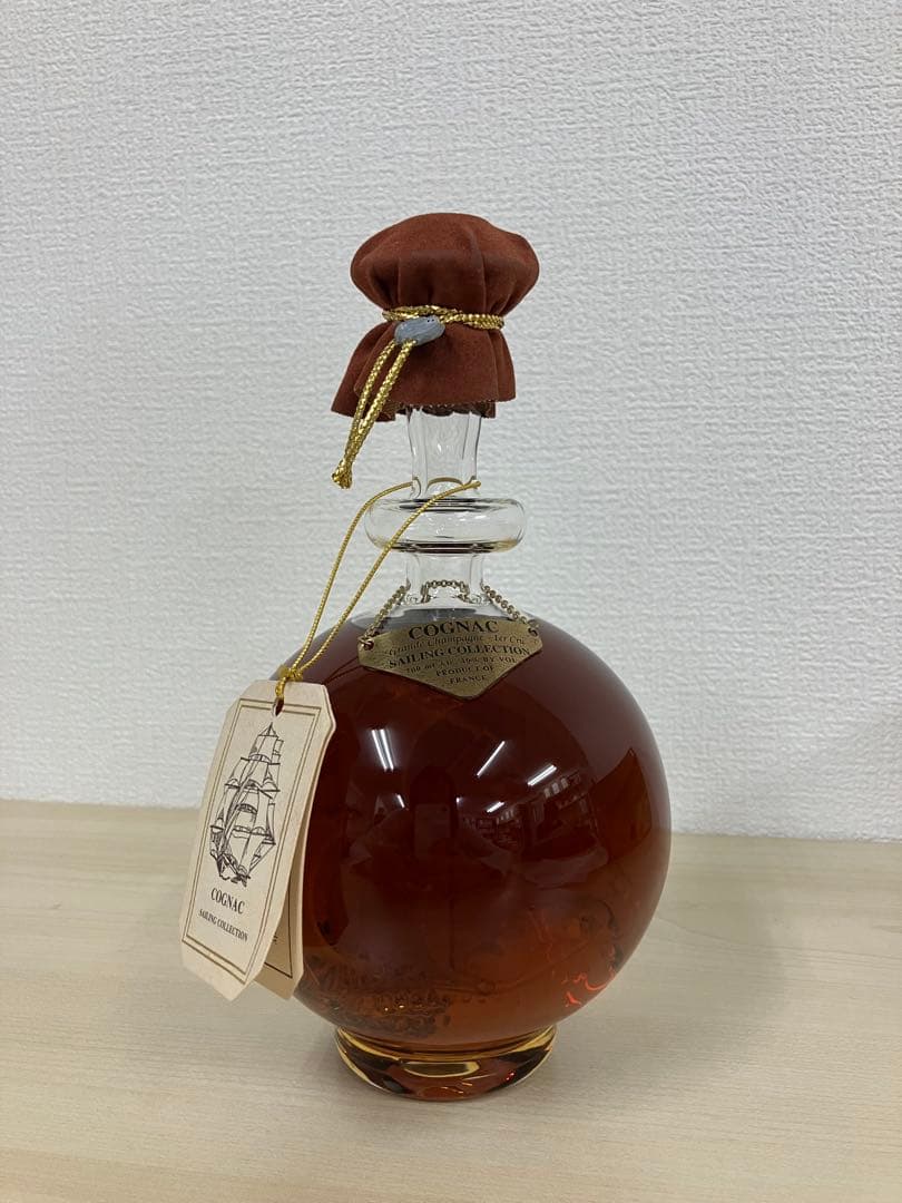 希少ランディセイリングコレクション　コニャック ブランデー　船の彫刻入りボトル