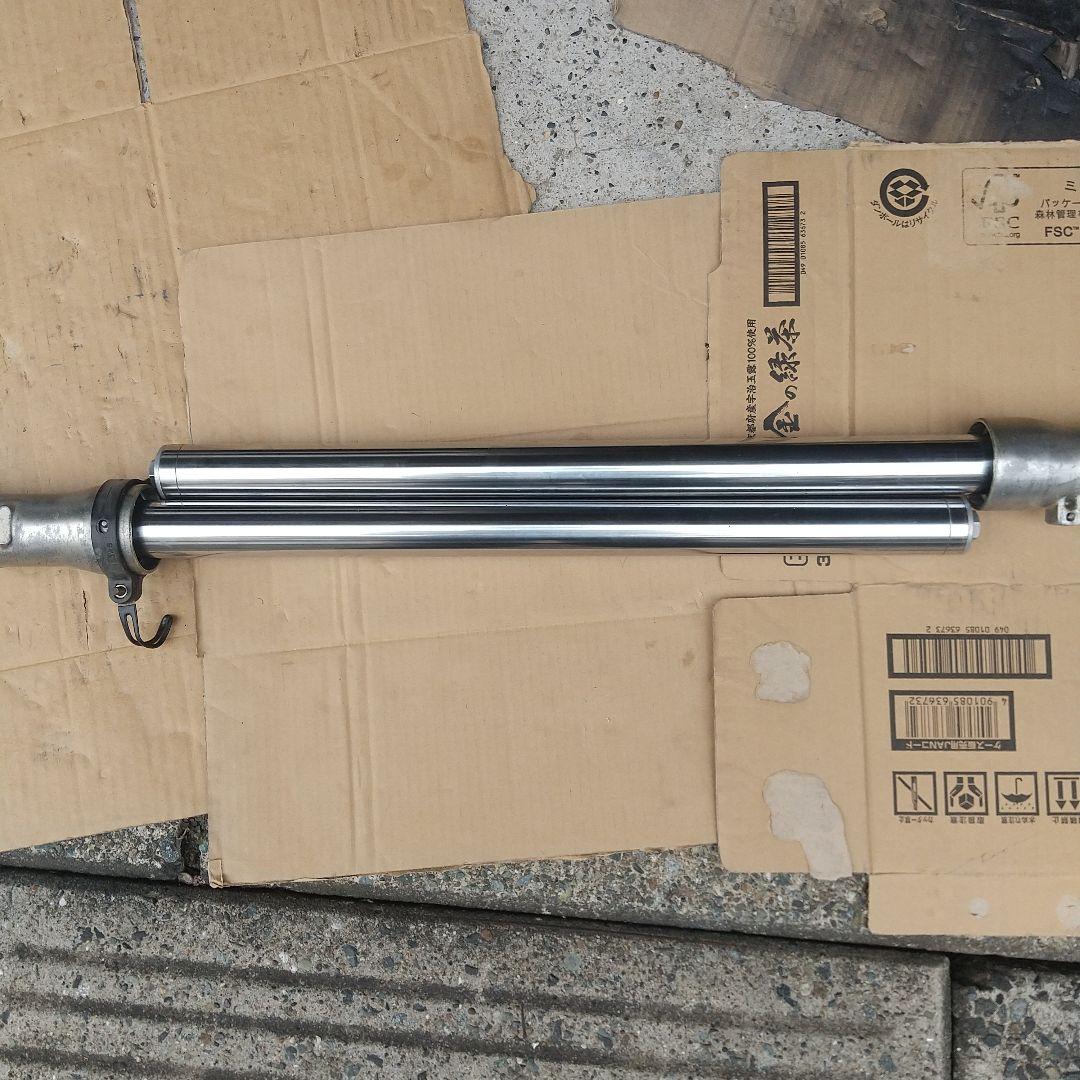 CRM80 フロントフォーク