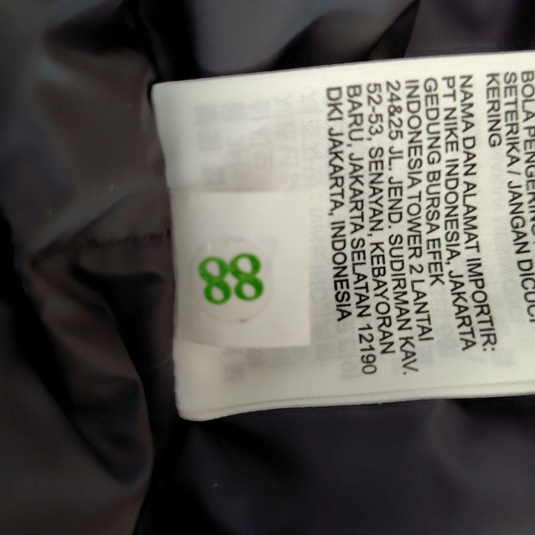 NIKE STORM-FIT ダウンベスト レディース（ブラック）