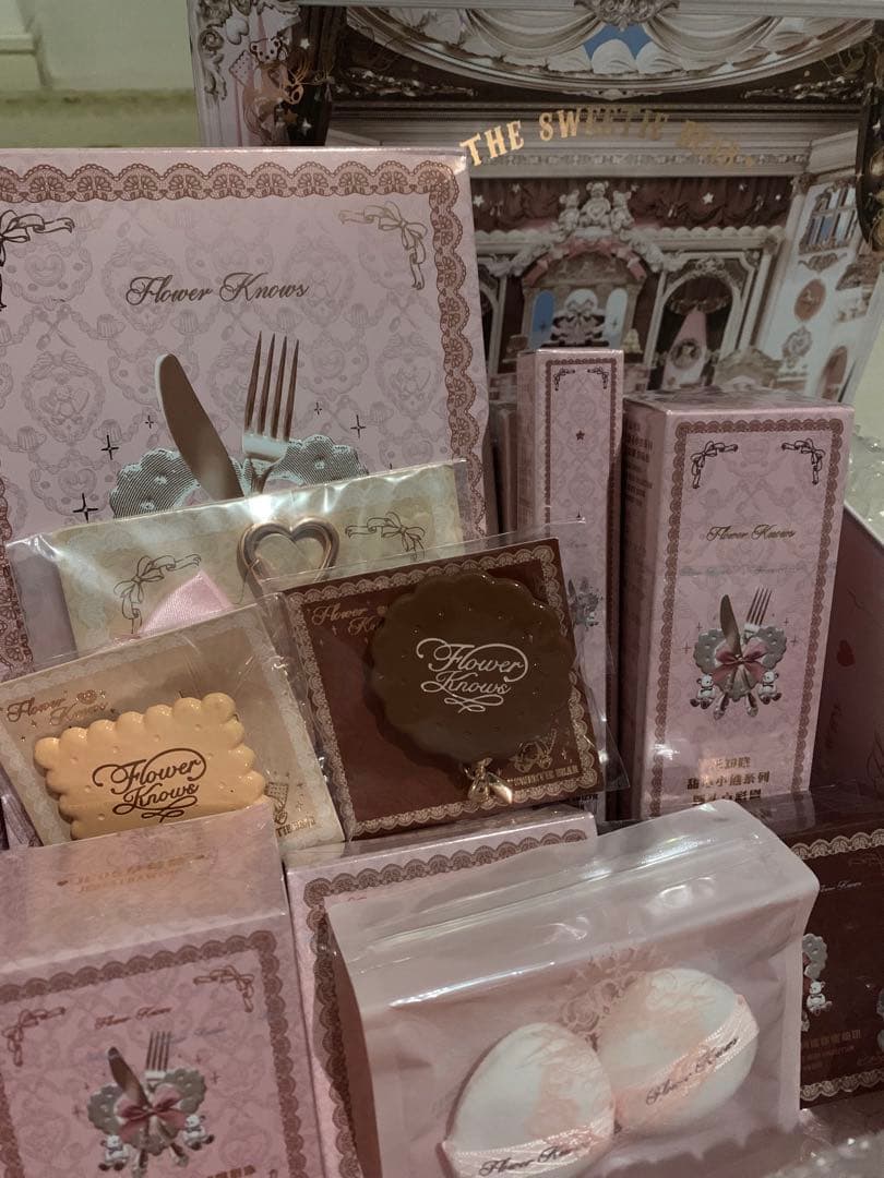 フラワーノーズスウィーティーベアコレクション豪華13点セット＋限定バッグ