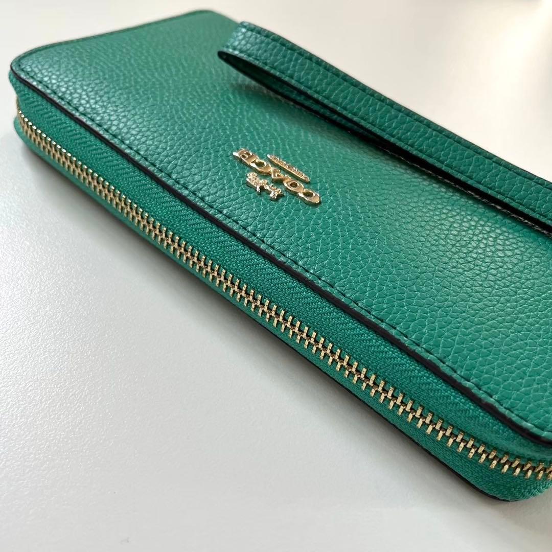 COACH コーチ レザー ラウンド 長財布 ストラップつき グリーン