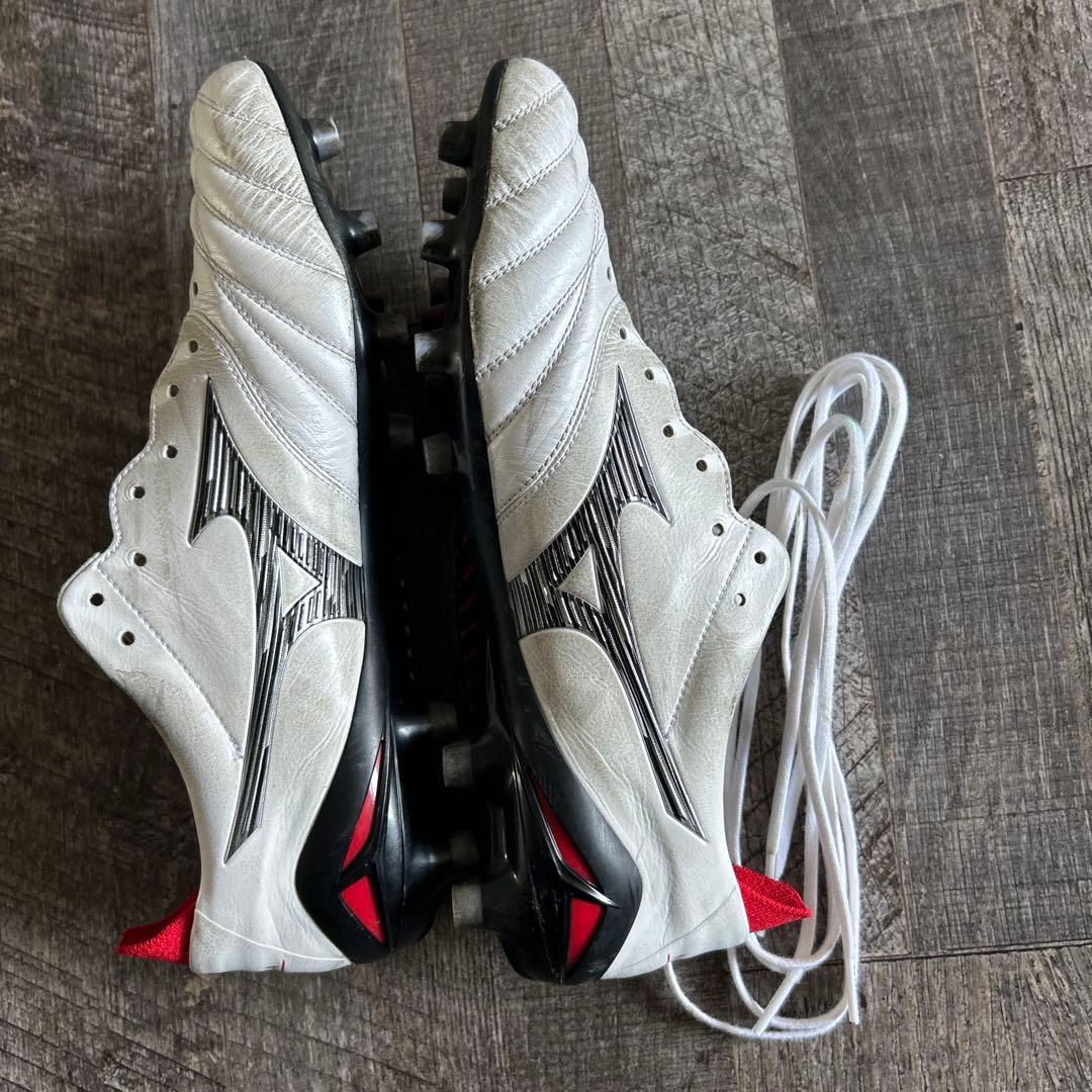 サッカースパイク　モレリアネオ4 27.5