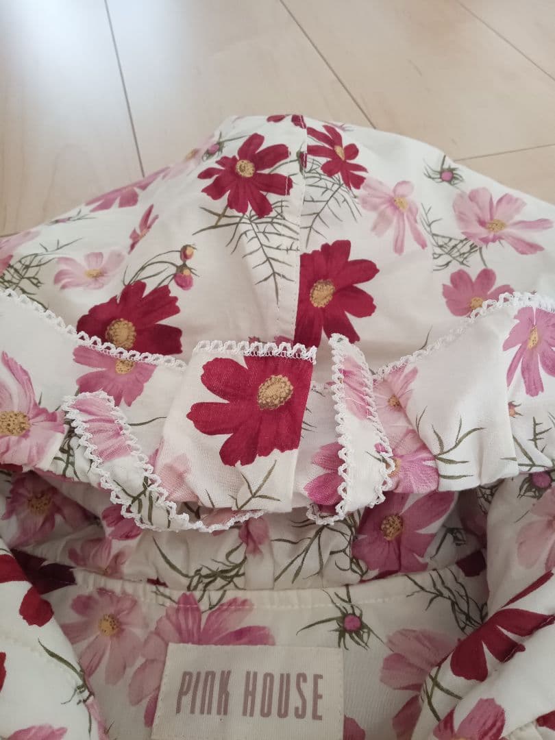 【ゆきゆき♡】　　美品　ピンクハウス　コスモス柄ブルゾン