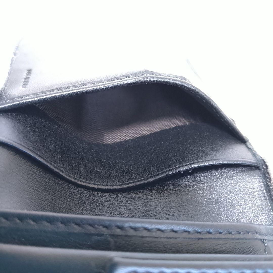【極美品】FENDI フェンディ 二つ折り財布 FFロゴ ズッカ柄 ブラック