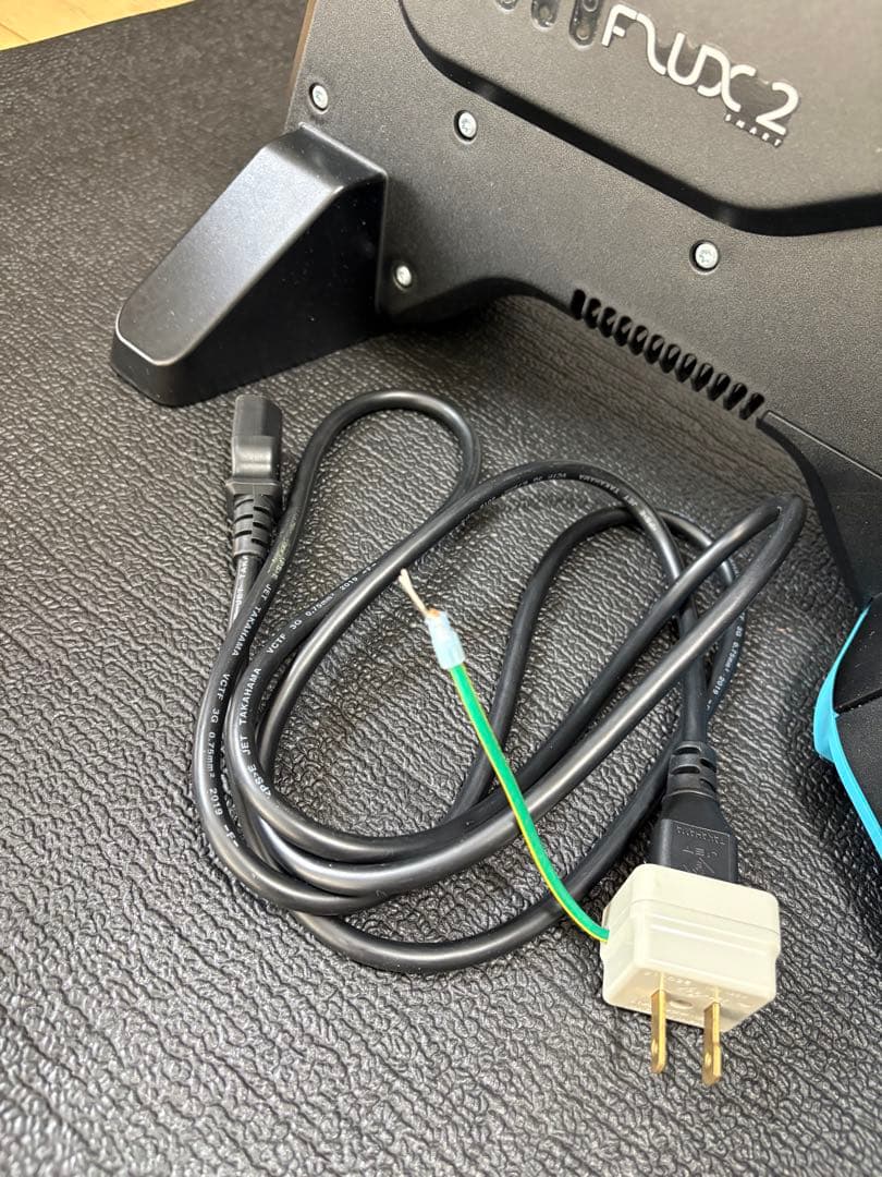 美品・箱/11速スプロケ付 Tacx Flux 2 スマートトレーナー