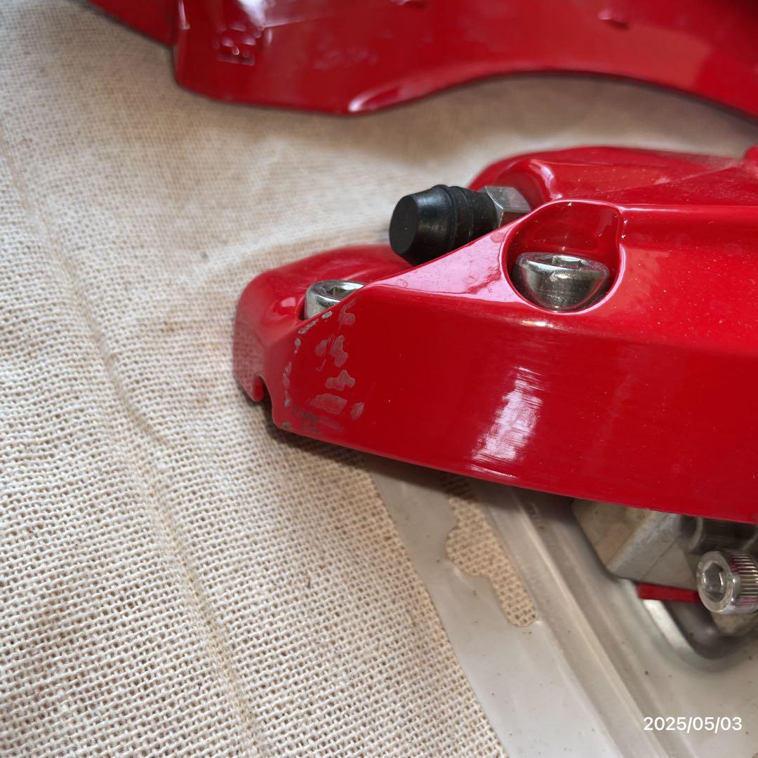 【中古】レクサスCT200h用 AOOAキャリパーカバー 4個　日本語説明書