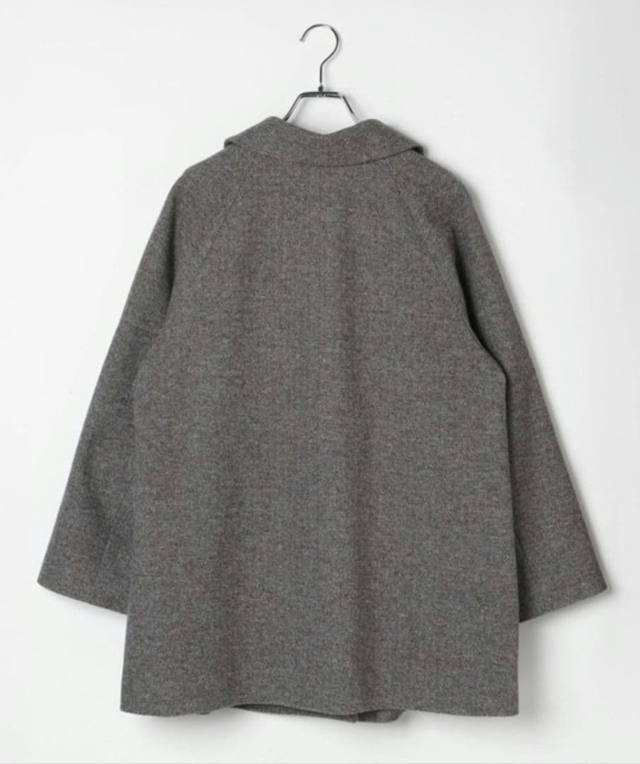 ★まー★【新品未使用】GLOBAL WORK　軽やかストレッチミドルコート