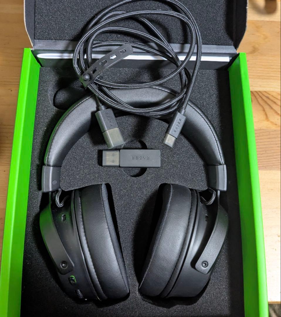 Razer Kraken V3 Pro ワイヤレスゲーミングヘッドセット