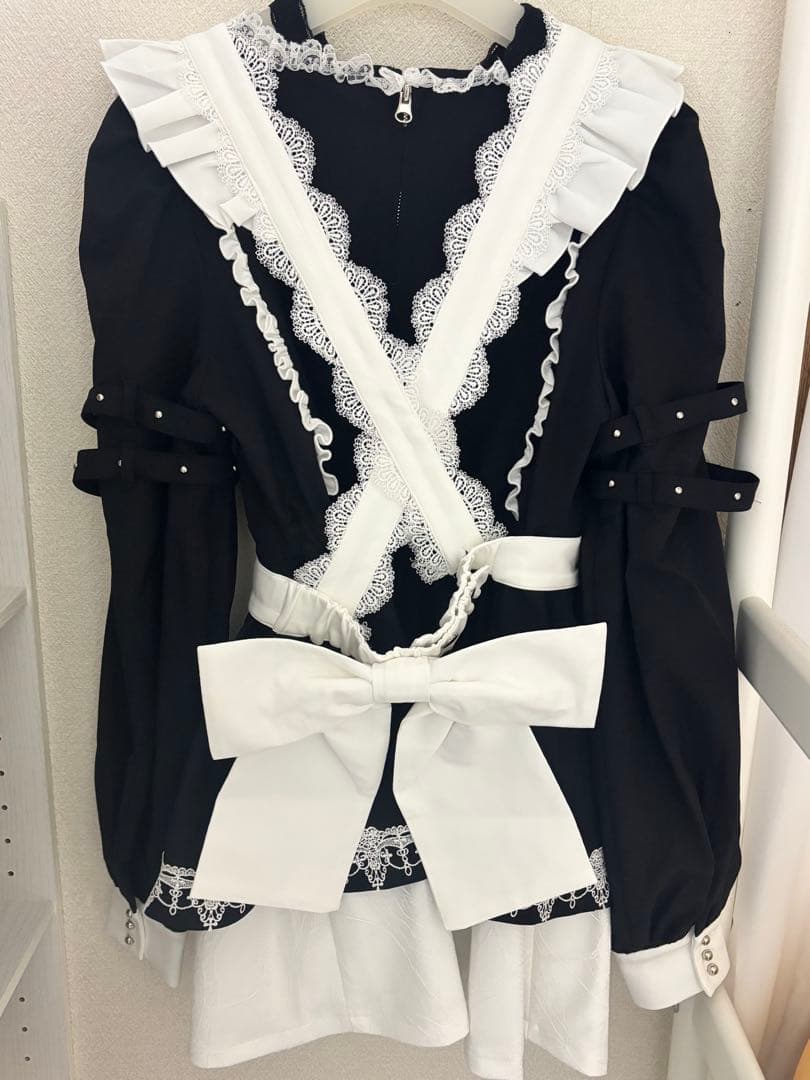 Drip Heartメイドワンピース【Black&White】 dimmoire