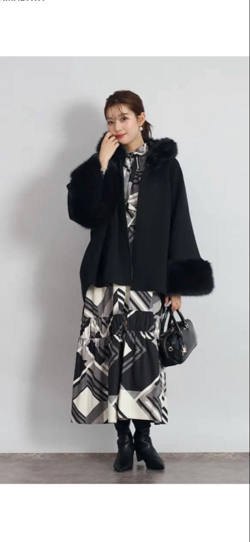 スコットクラブ、ヤマダヤ、FENNEL ファー付きポンチョ・ケープコート