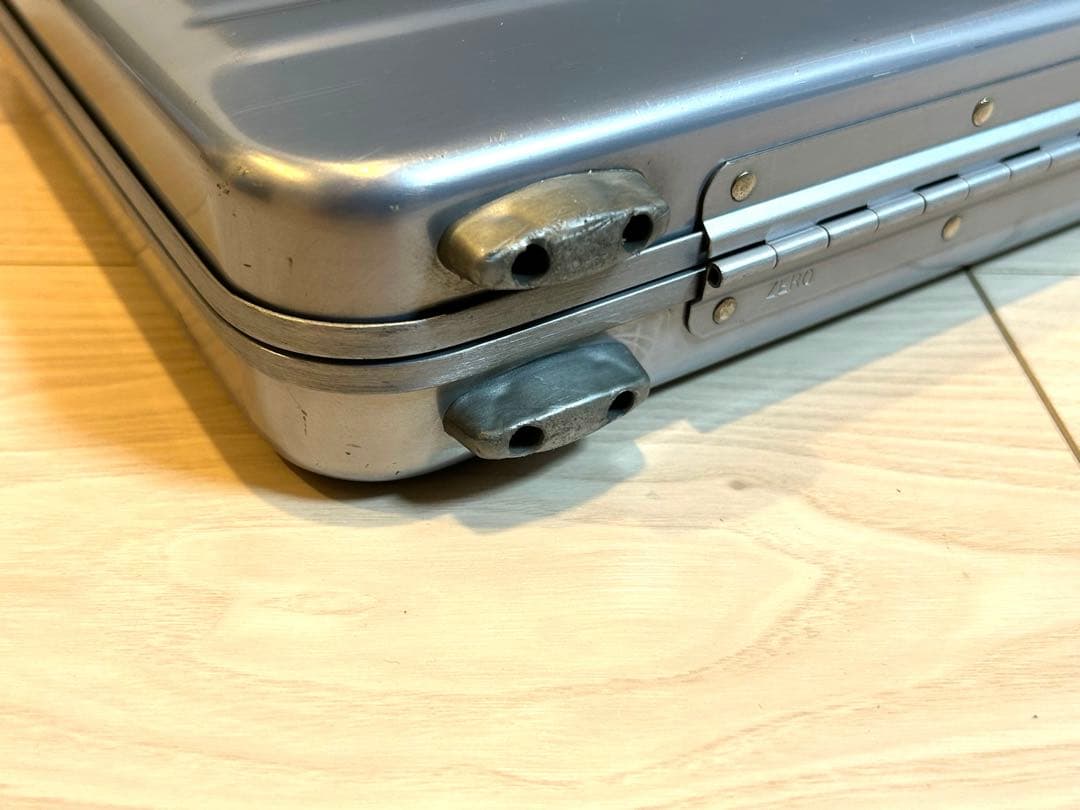 ZERO HALLIBURTON　ゼロハリバートン　ミニアタッシュケース　A4