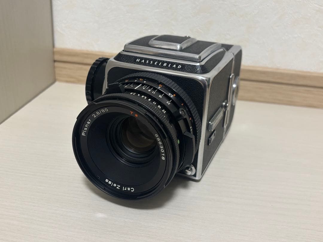 Hasselblad 500C/M・Planar 80mm f/2.8セット