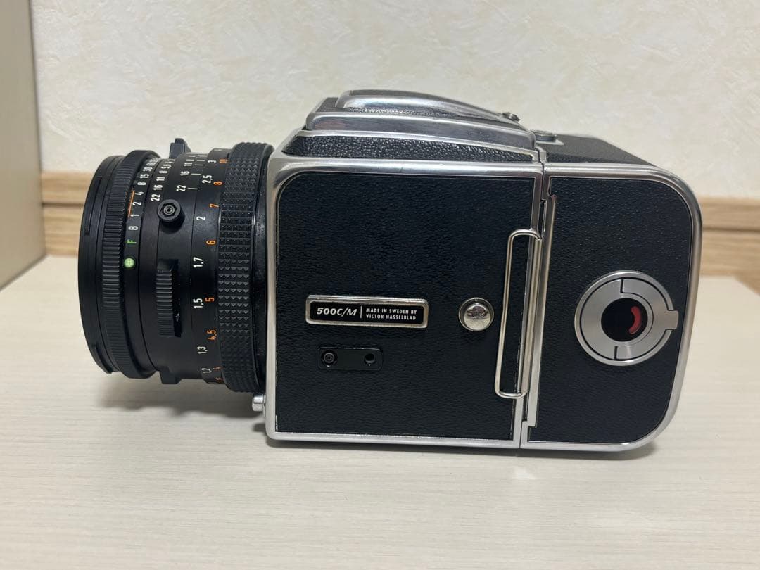 Hasselblad 500C/M・Planar 80mm f/2.8セット