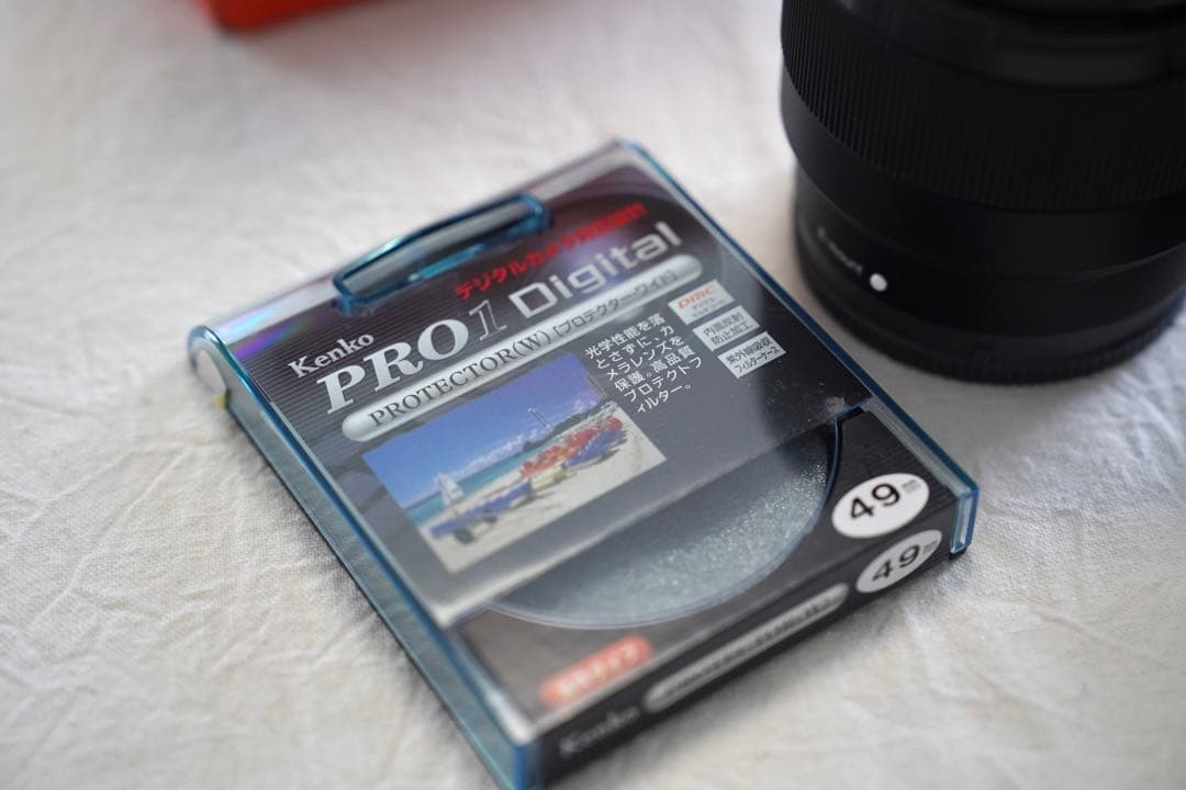 新品☆ 美品 SONY 単焦点レンズ FE 50mmF1.8 保護フィルター付属