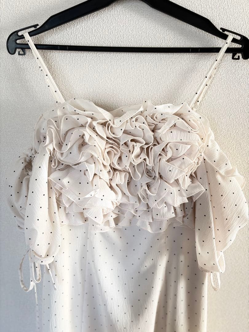 SNIDEL ボリュームラッフルフリルプリントワンピース