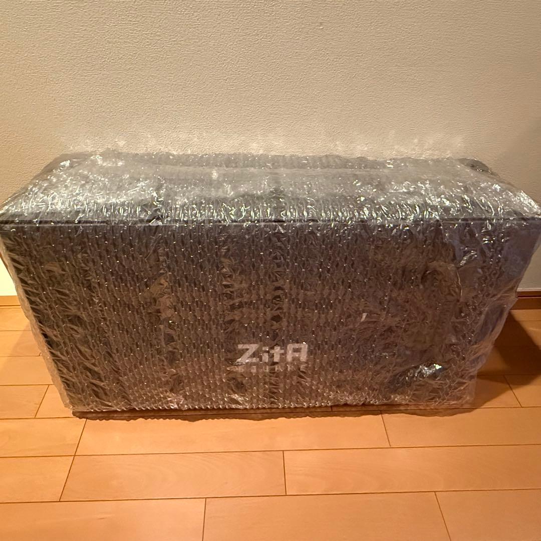 Zita Square ブラック