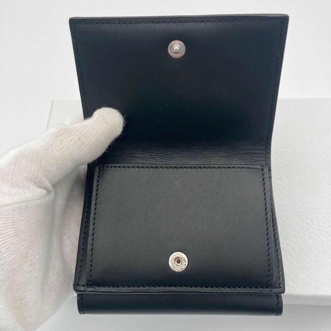 【極美品】LOEWE ロエベ　トライフォールドウォレット 三つ折り財布