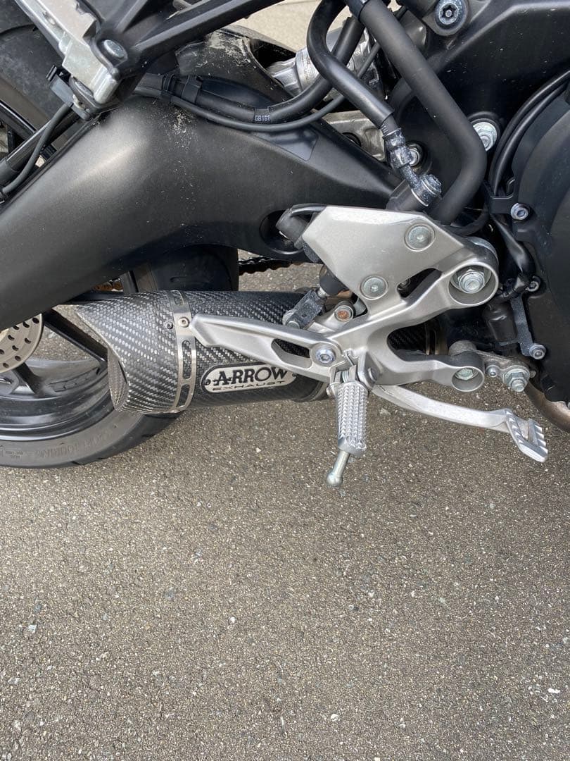 MT09マフラー　値引き可能