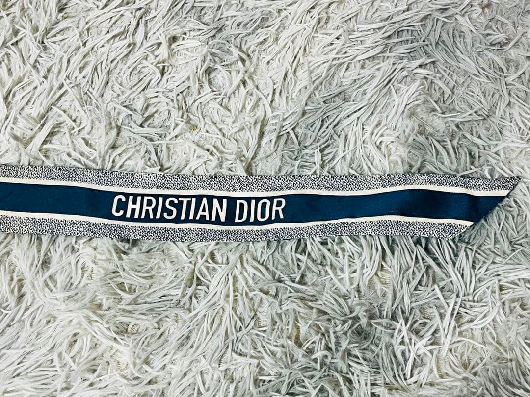 Dior ミッツァ スカーフ ホワイト×ネイビー 動物柄