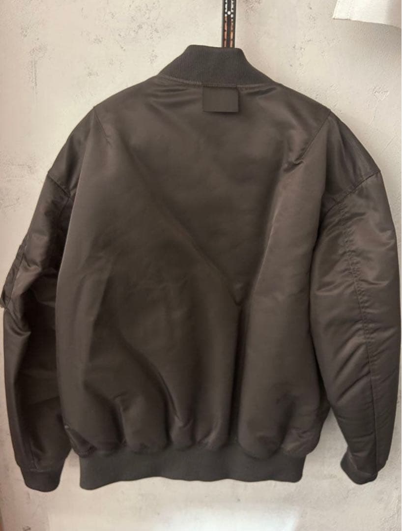 ユニクロ ＋J ジルサンダー ハイブリッドダウンオーバーサイズMA-1ブルゾン