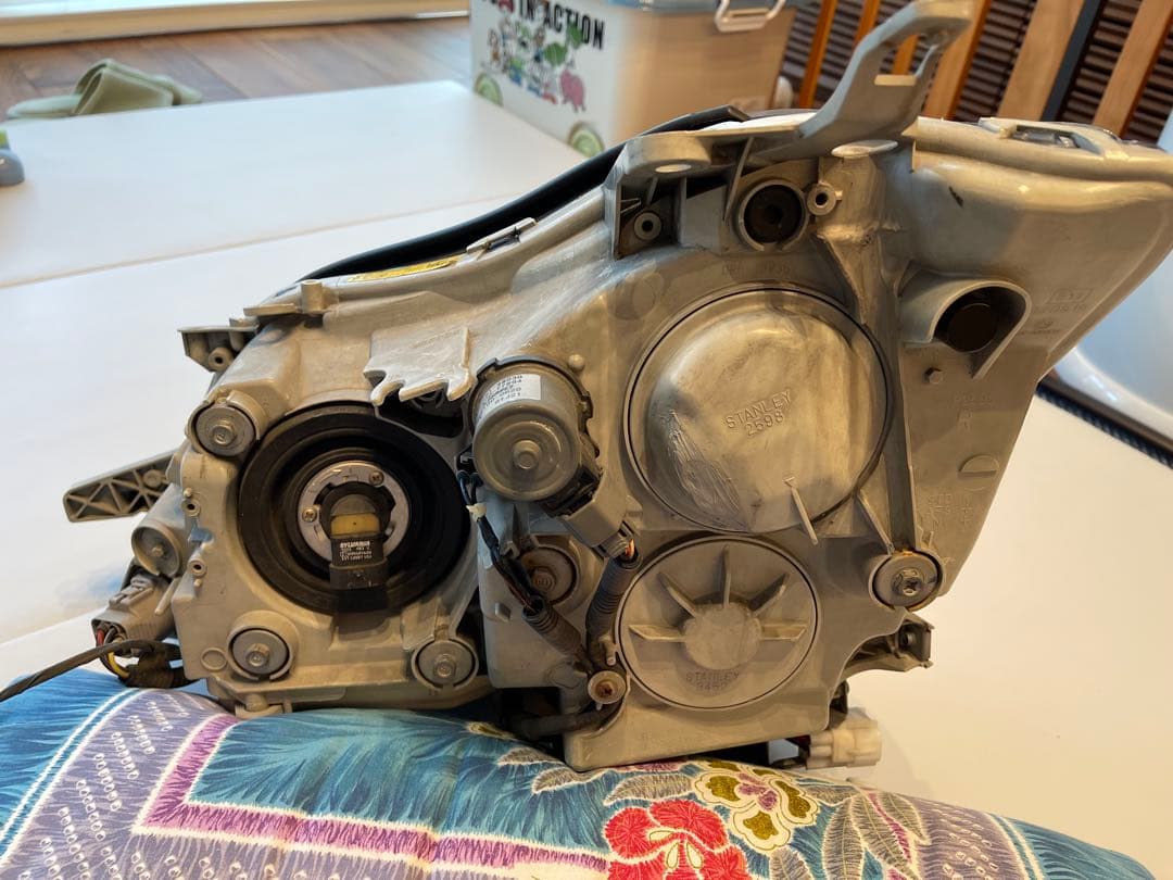 18系 クラウン ヘッドライト 左右