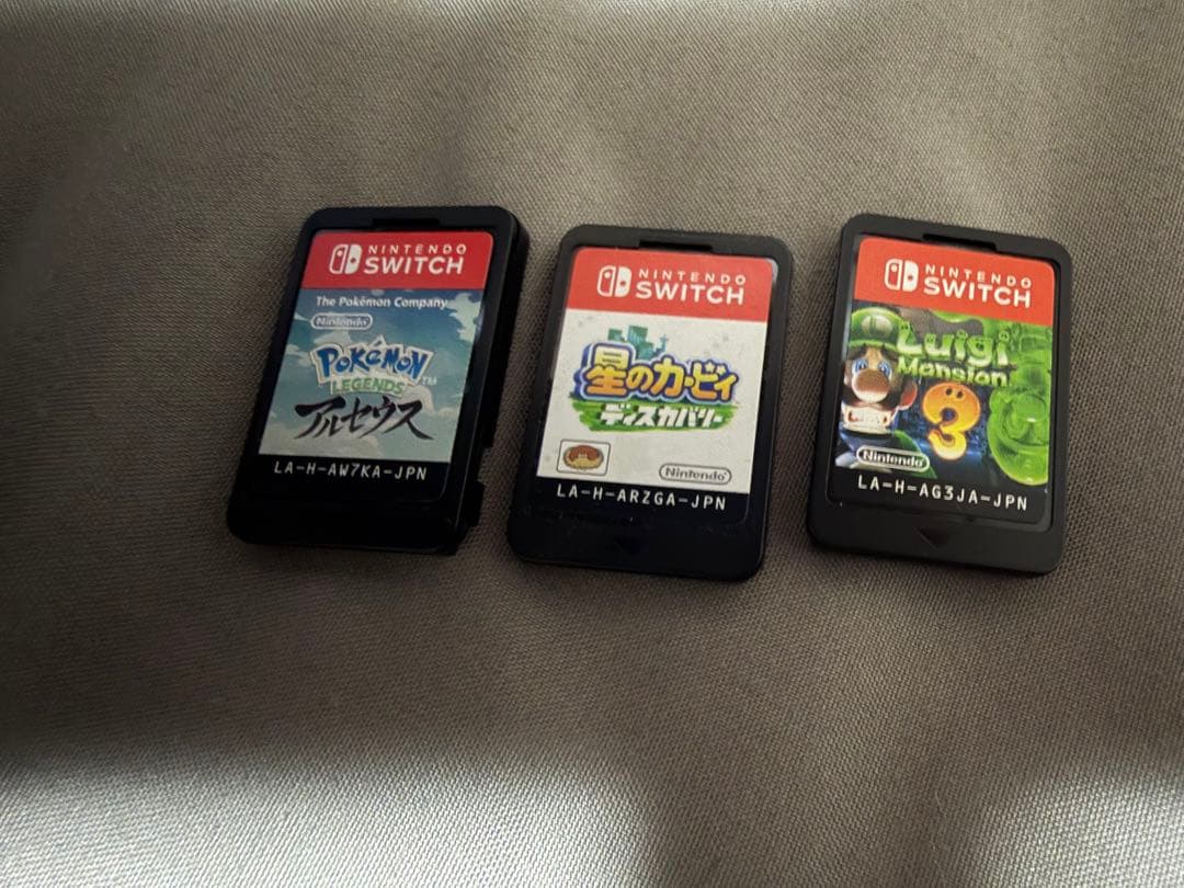 Switchゲーム3本セット　星のカービ、ルイジー3、アルセウス