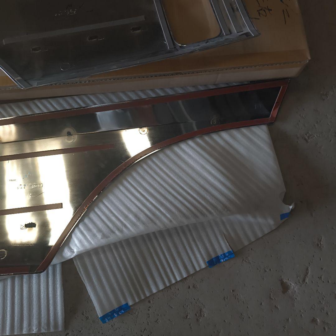 スーパーグレート　ドアガーニッシュ純正 左右セット