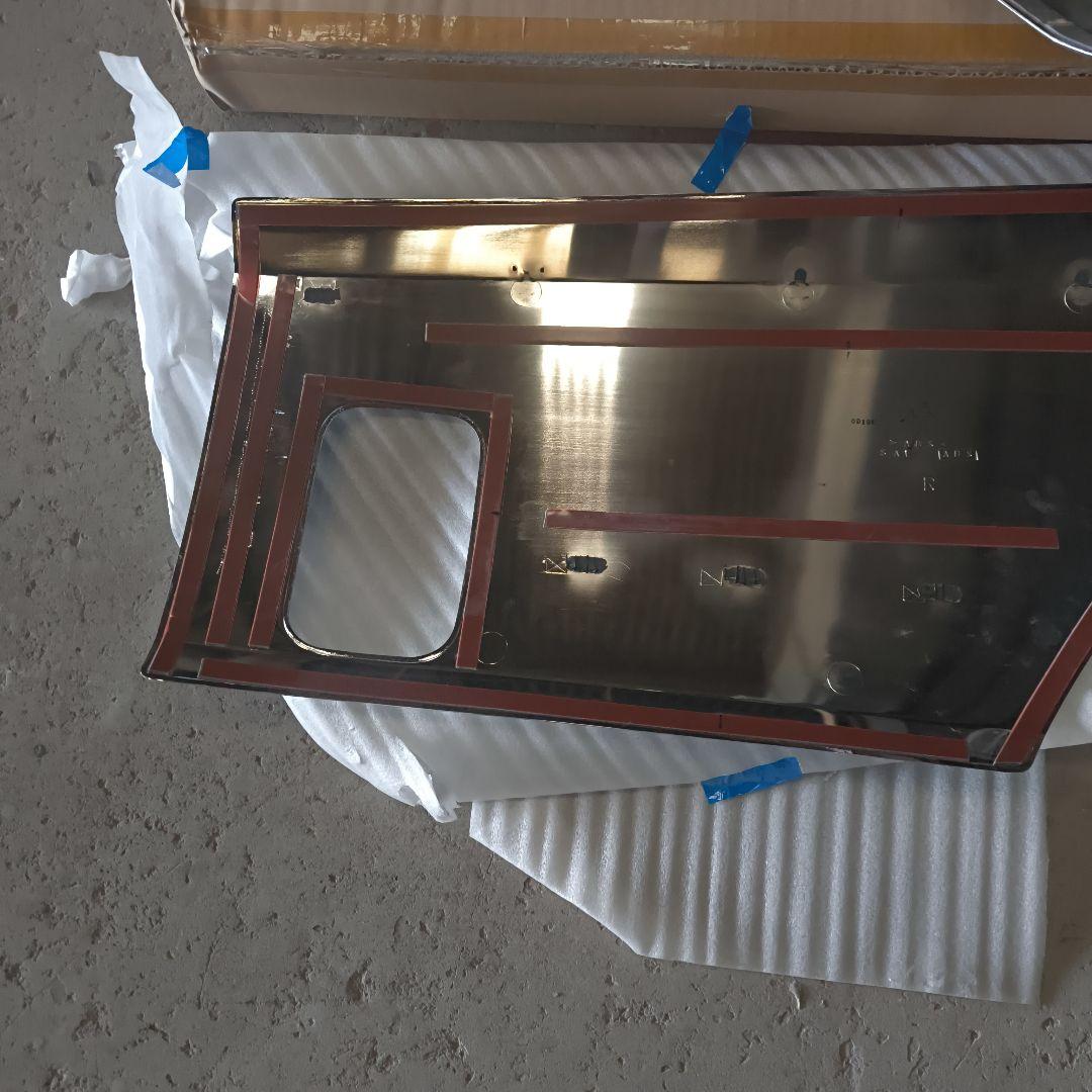 スーパーグレート　ドアガーニッシュ純正 左右セット