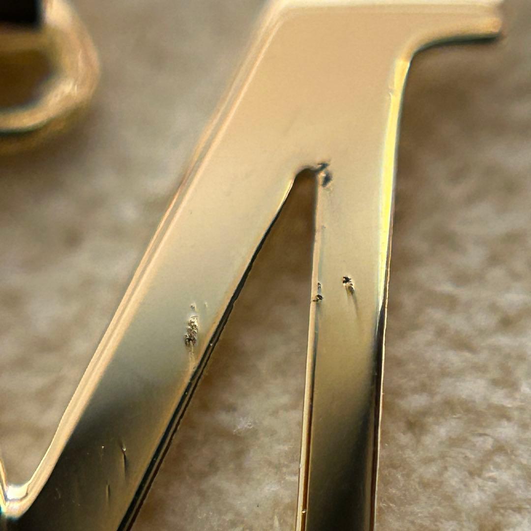 【難あり】18金 イニシャル アルファベット M トップ ヘッド チャーム 新品