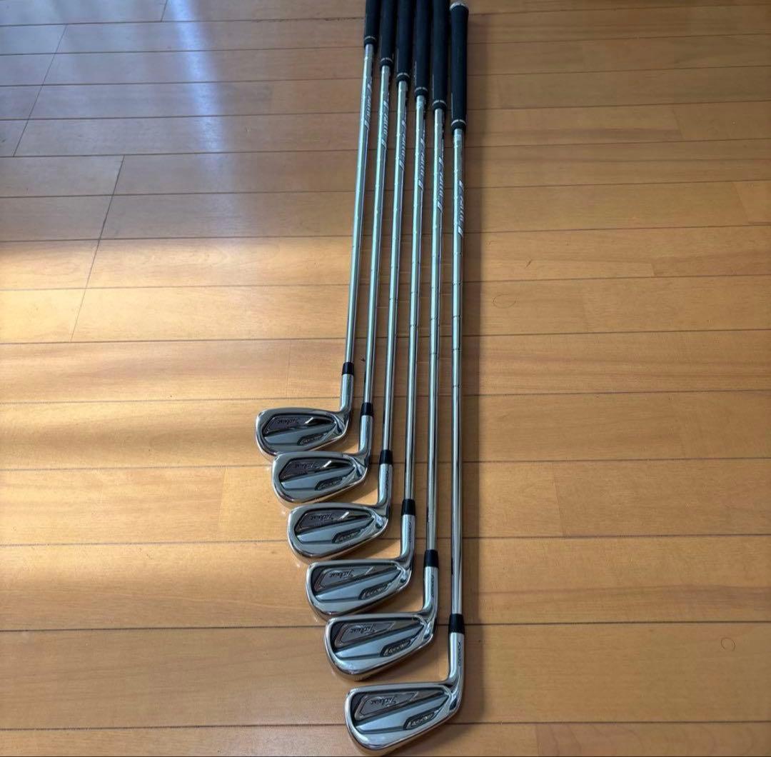 タイトリスト　レフティ　アイアンT-100 左