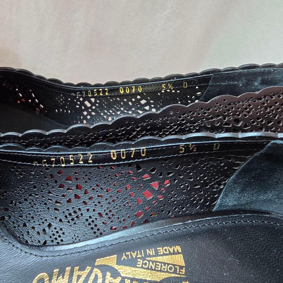 フェラガモ　CARLA LC 7cm　レース　ハイヒール　1日使用